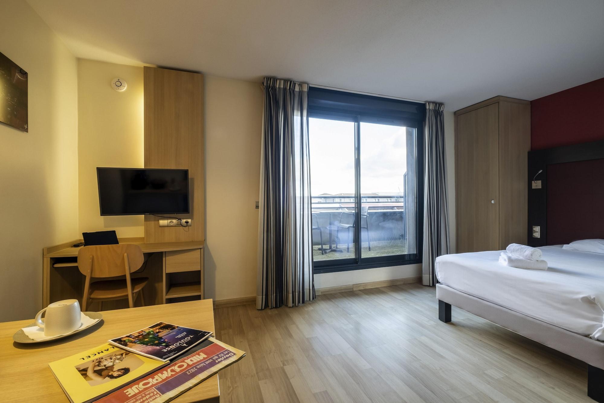 Clarion Aparthotel Toulouse Blagnac Airport Buitenkant foto