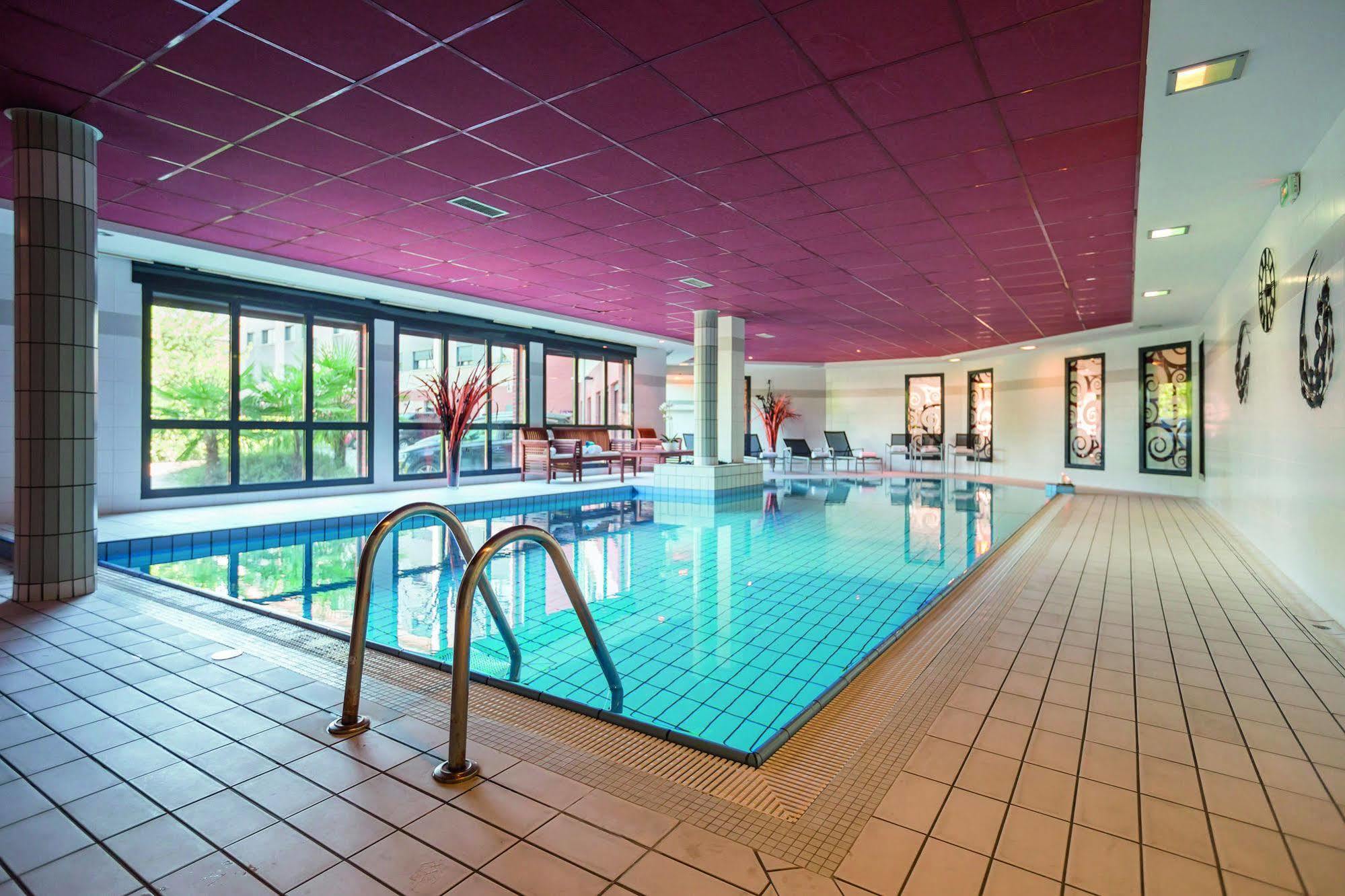 Clarion Aparthotel Toulouse Blagnac Airport Buitenkant foto