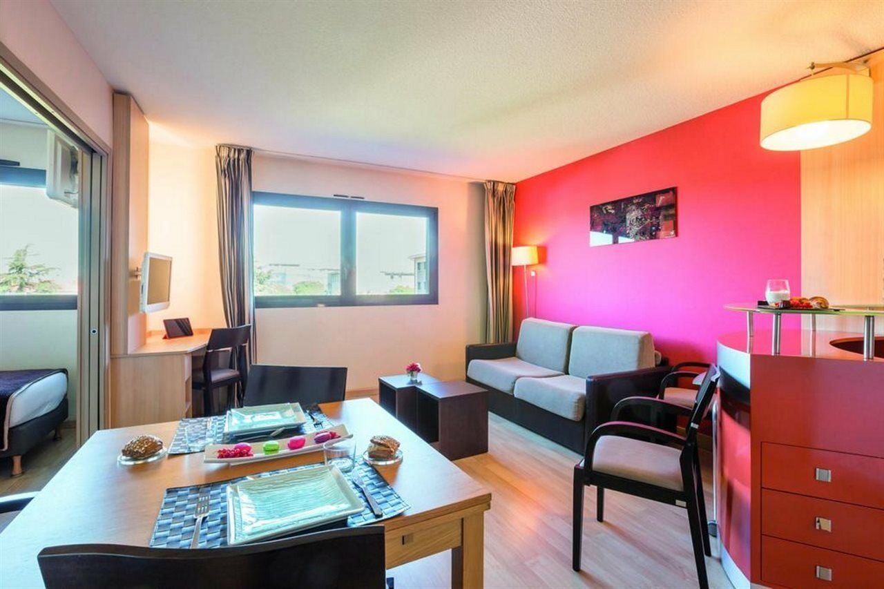 Clarion Aparthotel Toulouse Blagnac Airport Buitenkant foto