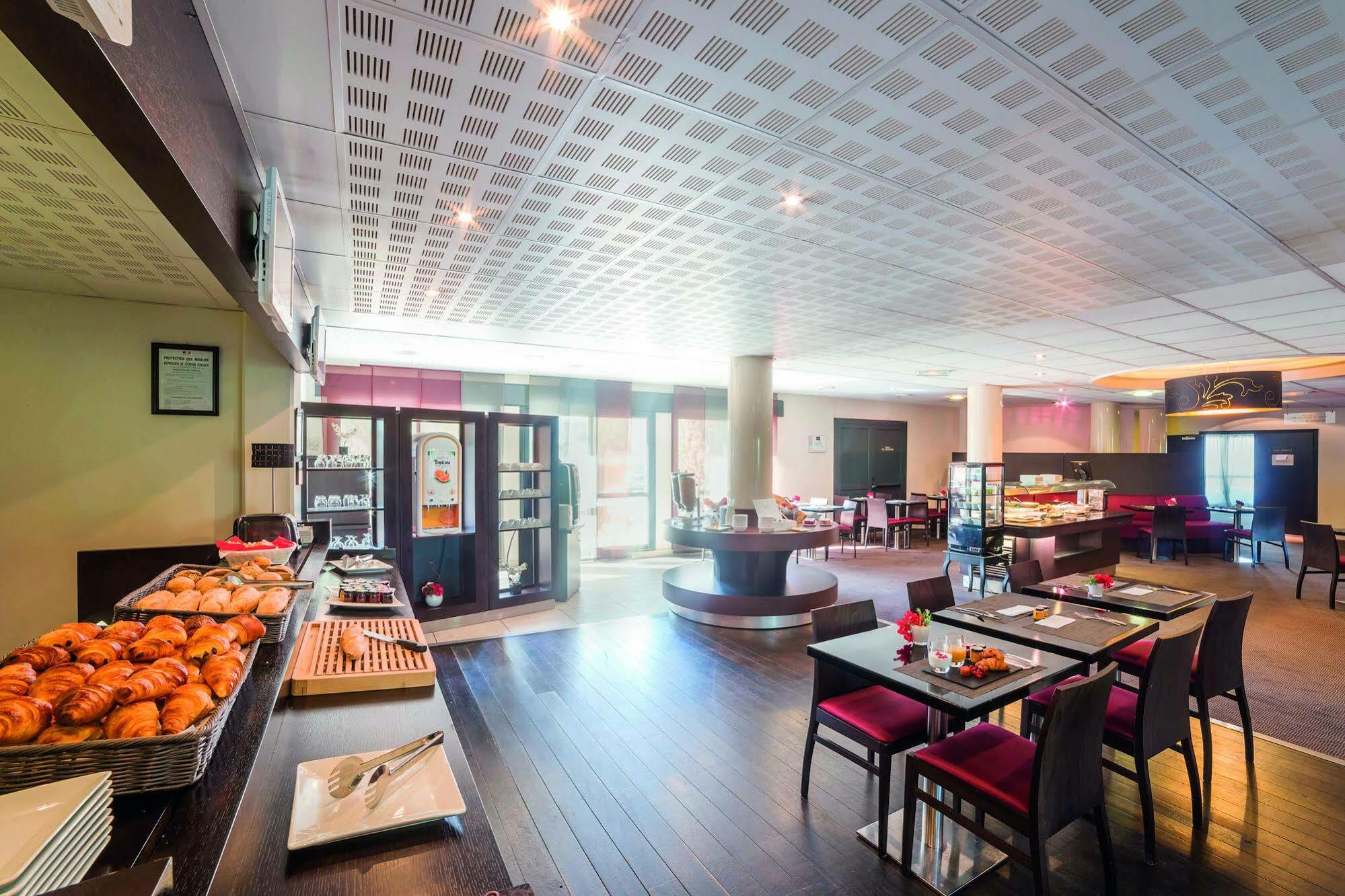 Clarion Aparthotel Toulouse Blagnac Airport Buitenkant foto